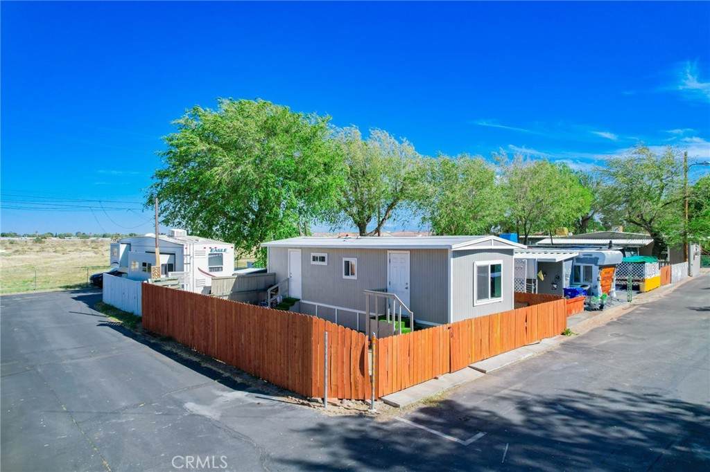 45446 7TH Street - Photo 1