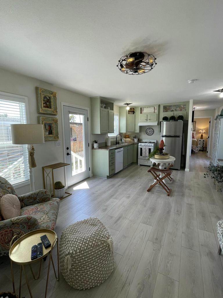 15500 Bubbling Wells Rd Road - Photo 1