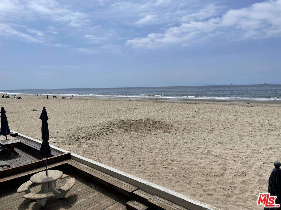 https://bt-photos.global.ssl.fastly.net/socal/orig_boomver_1_374330296-2.jpg