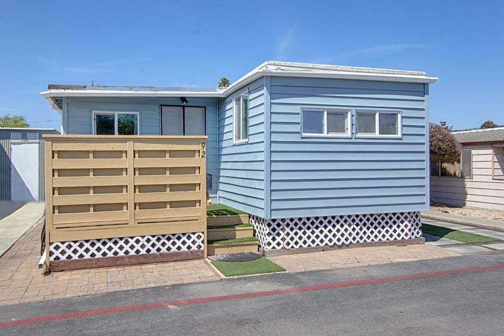 890 38th Avenue - Photo 1