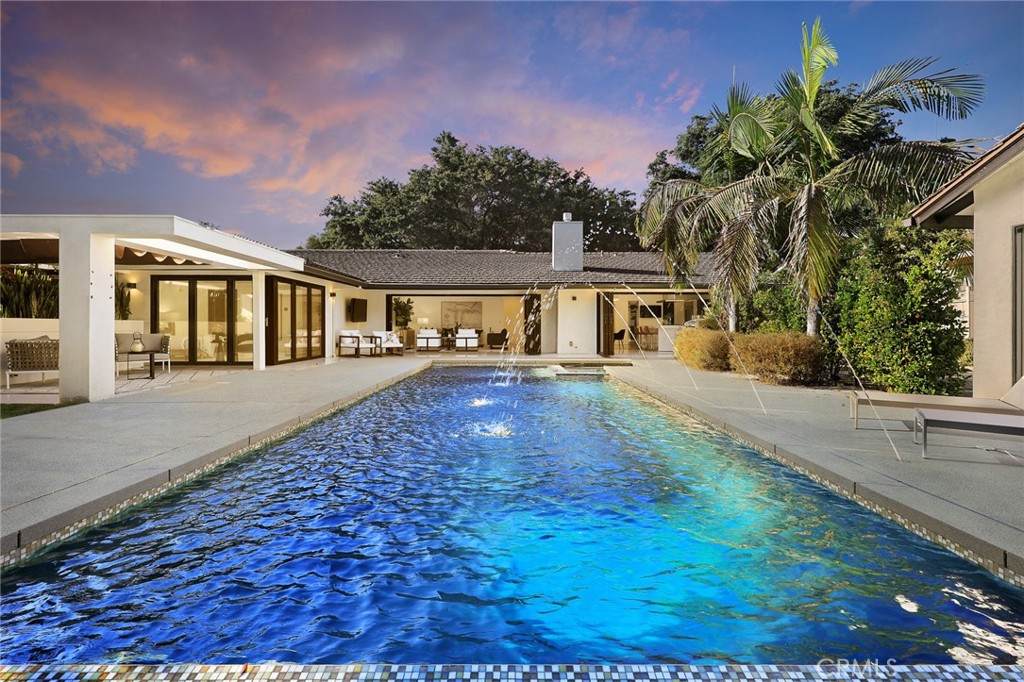 440 Winthrop Road - Photo 1
