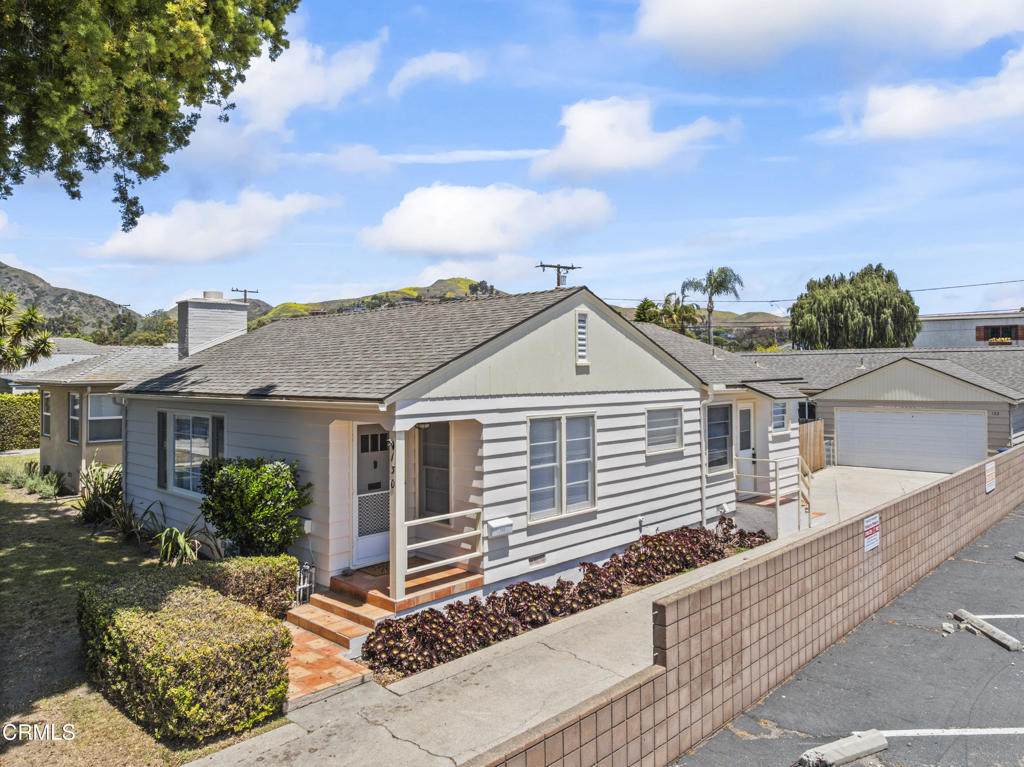 130 132 Virginia Drive - Photo 1