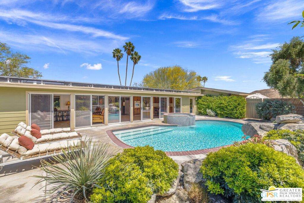 67931 Valley Vista Drive - Photo 1