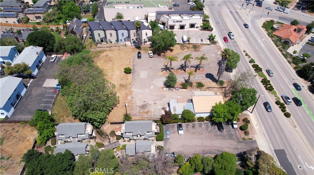 3249 Broad Street - Photo 1