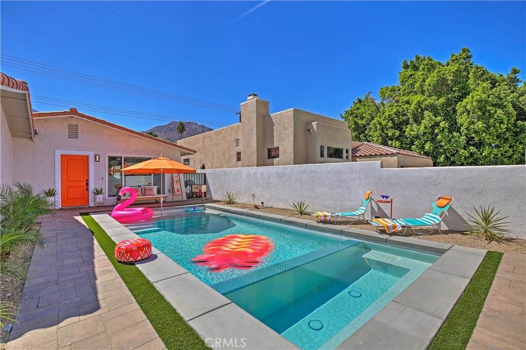 54345 Avenida Carranza - Photo 1