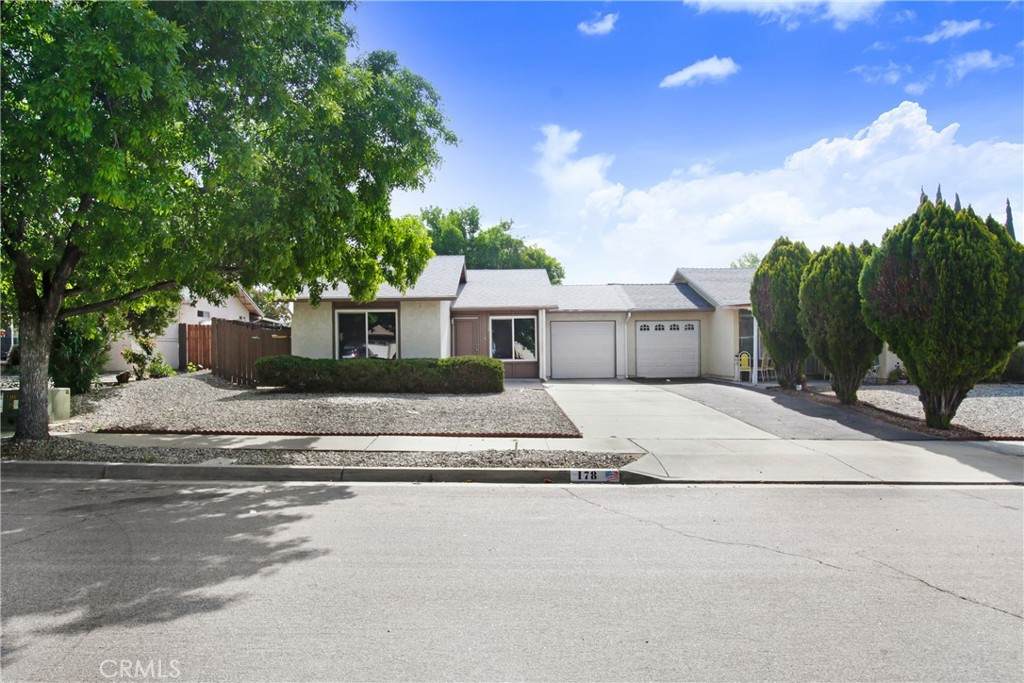 178 Clair Court - Photo 1