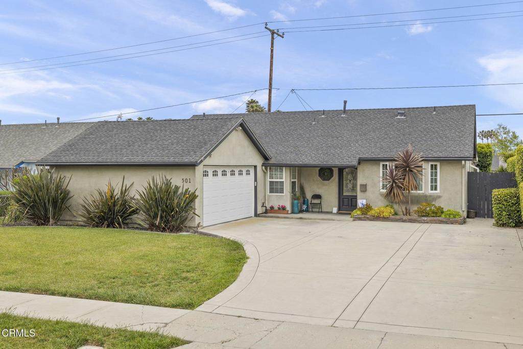 501 Redwood Avenue - Photo 1