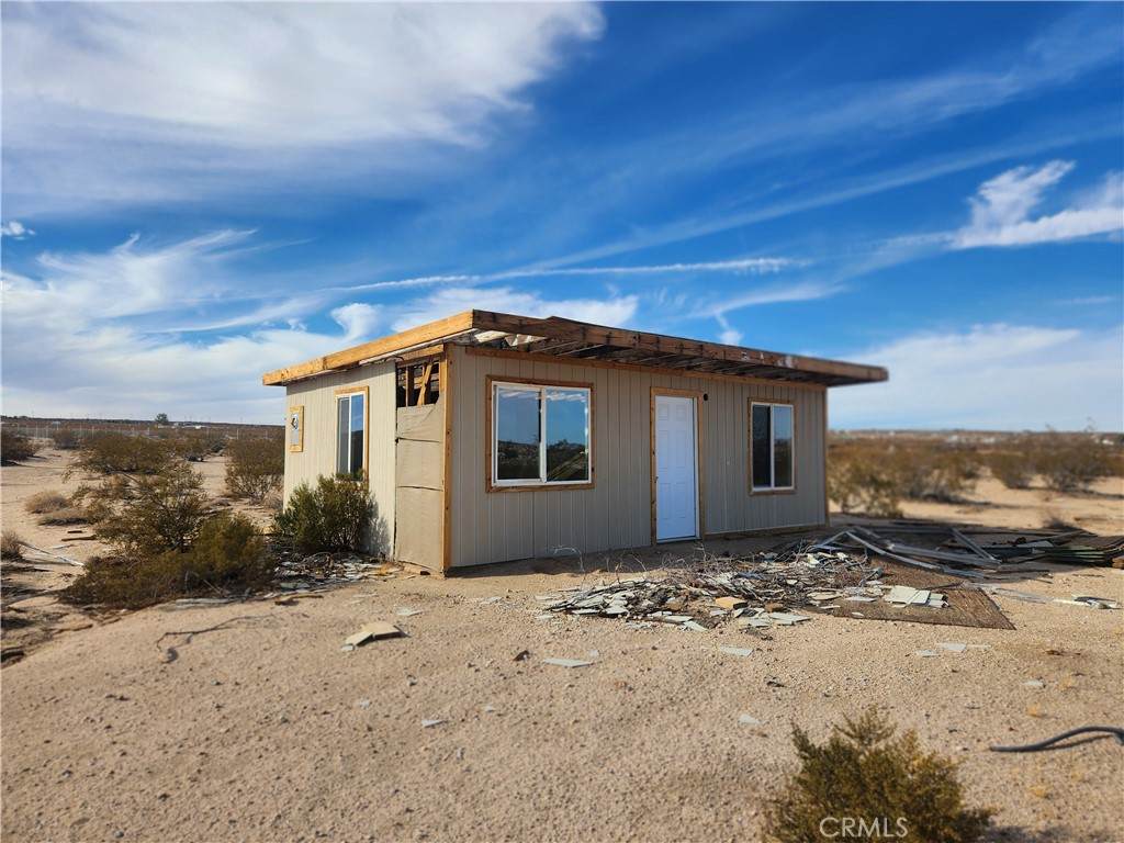 68423 Ranier Road - Photo 1