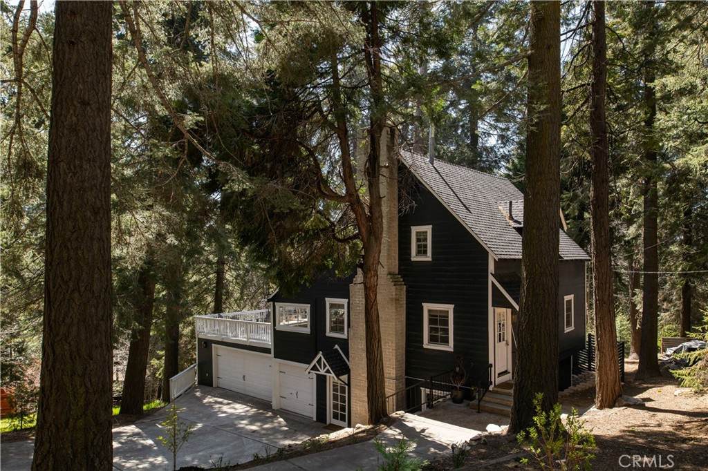 920 Oak Road - Photo 1