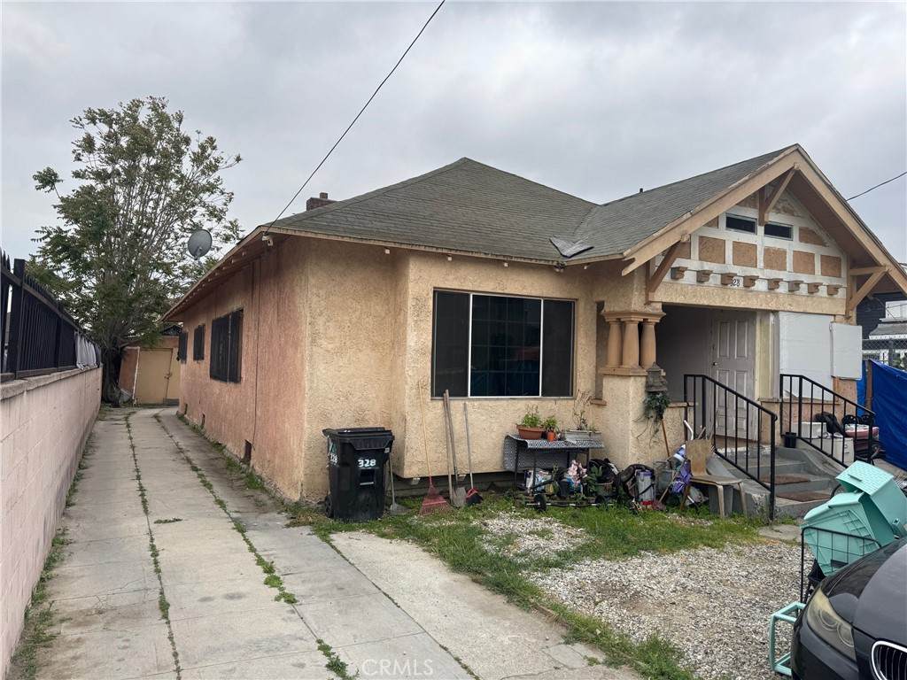 328 45th Street - Photo 1