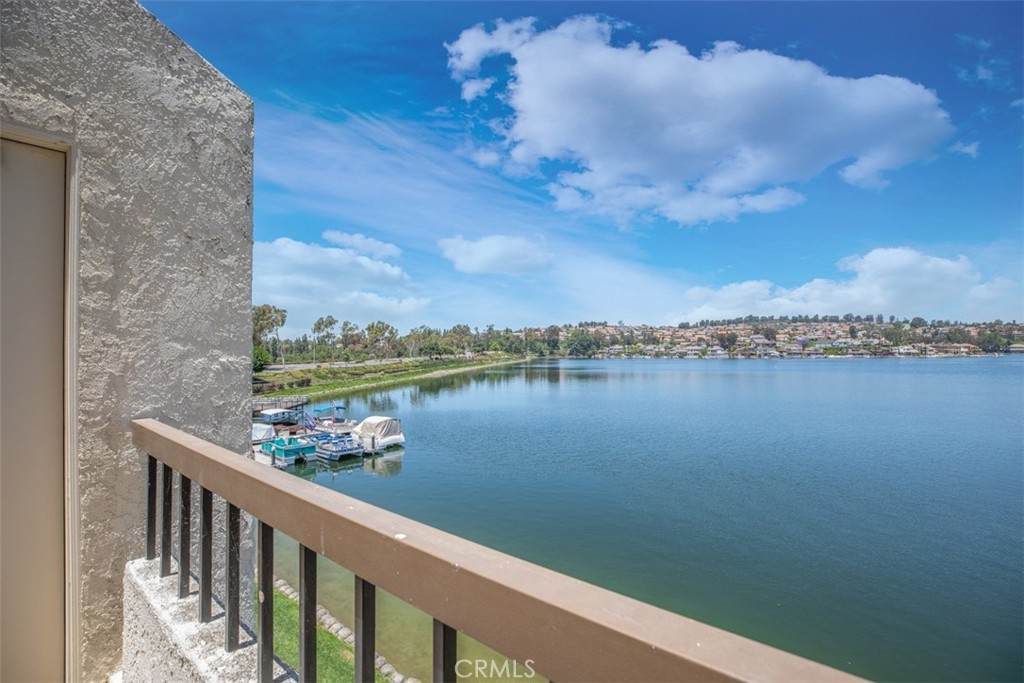 https://bt-photos.global.ssl.fastly.net/socal/orig_boomver_1_374368892-2.jpg