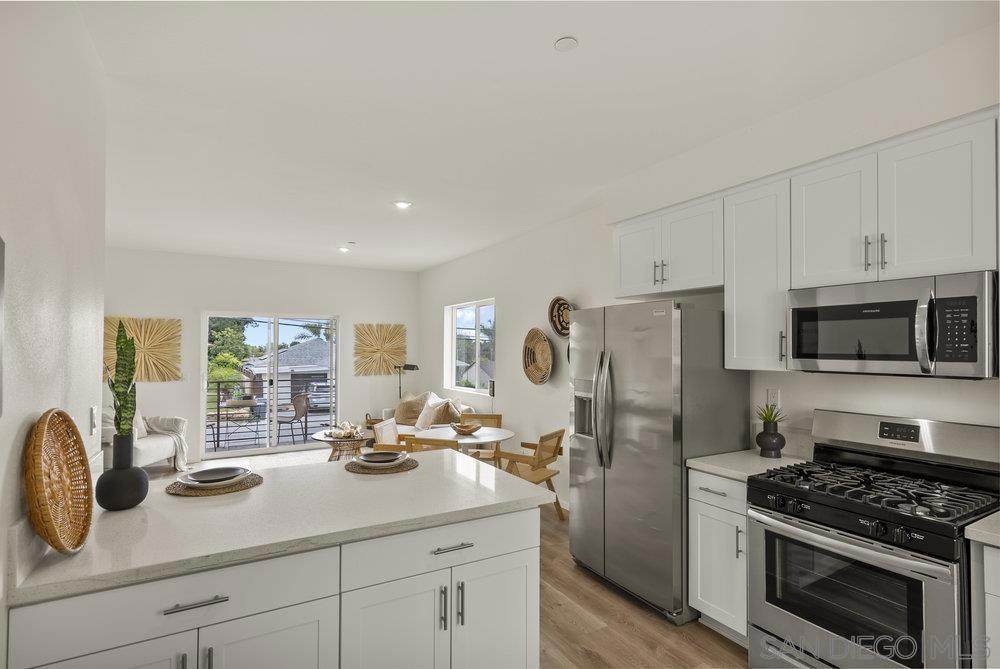 8174 Golden Ave - Photo 1