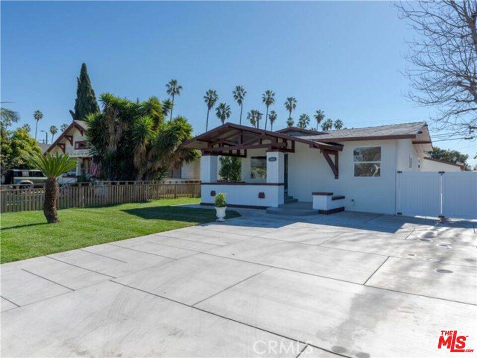 1812 51st Street - Photo 1
