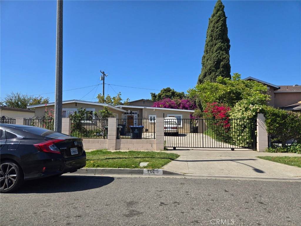 1525 Richland Avenue - Photo 1