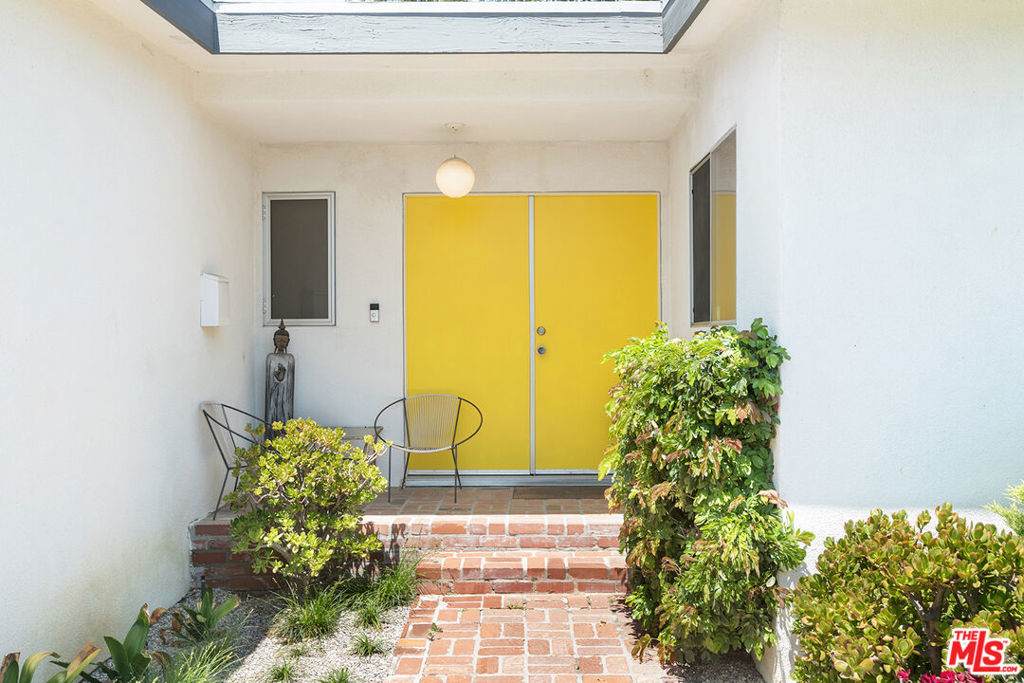 https://bt-photos.global.ssl.fastly.net/socal/orig_boomver_1_374393191-2.jpg