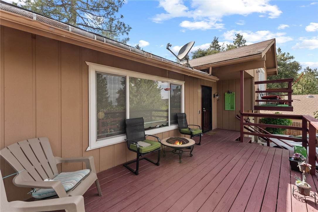 5203 Desert View Drive - Photo 1