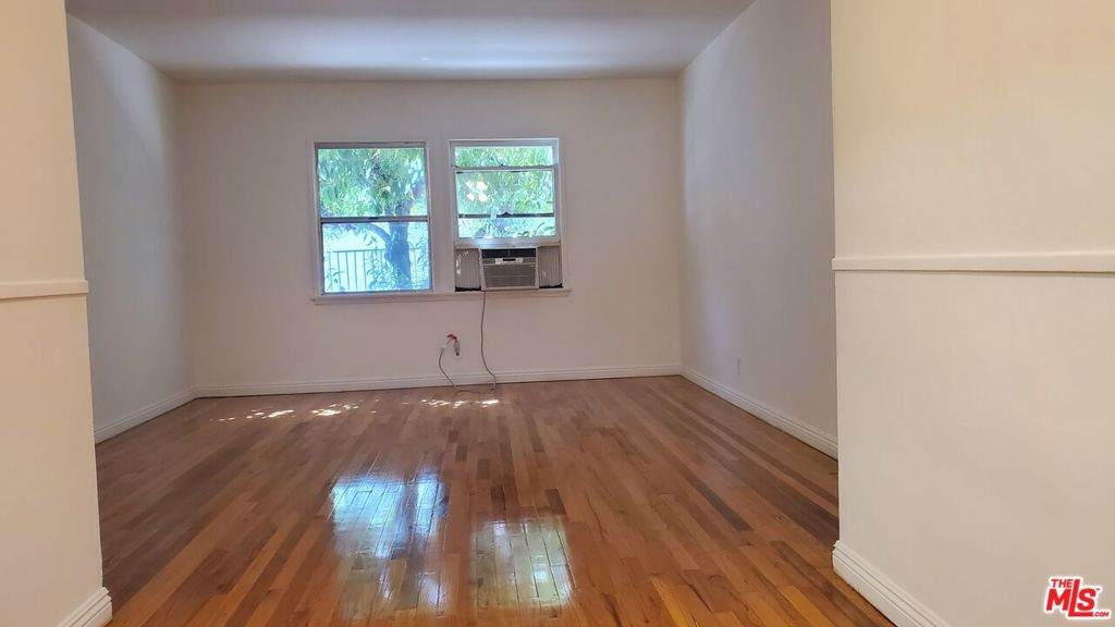 11202 Camarillo Street - Photo 1