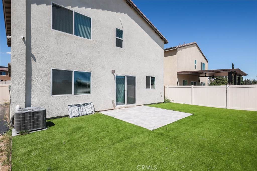 https://bt-photos.global.ssl.fastly.net/socal/orig_boomver_1_374395912-2.jpg