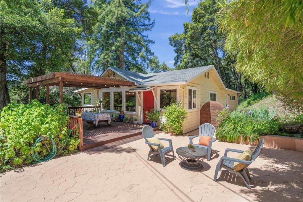 11949 Lakeshore Drive - Photo 1