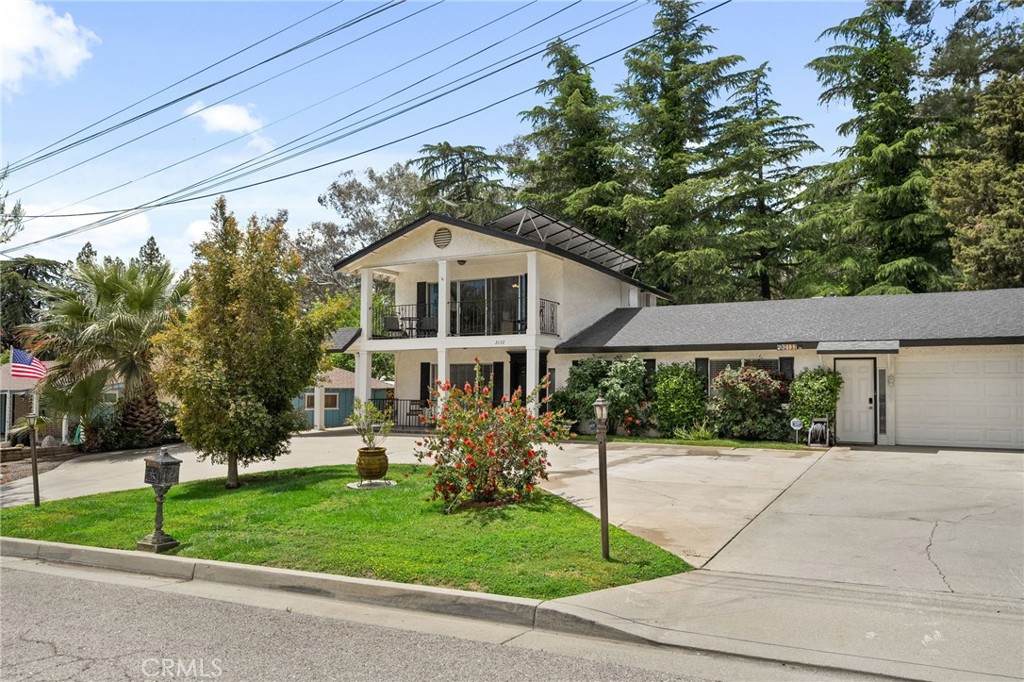 2137 Murray Street - Photo 1