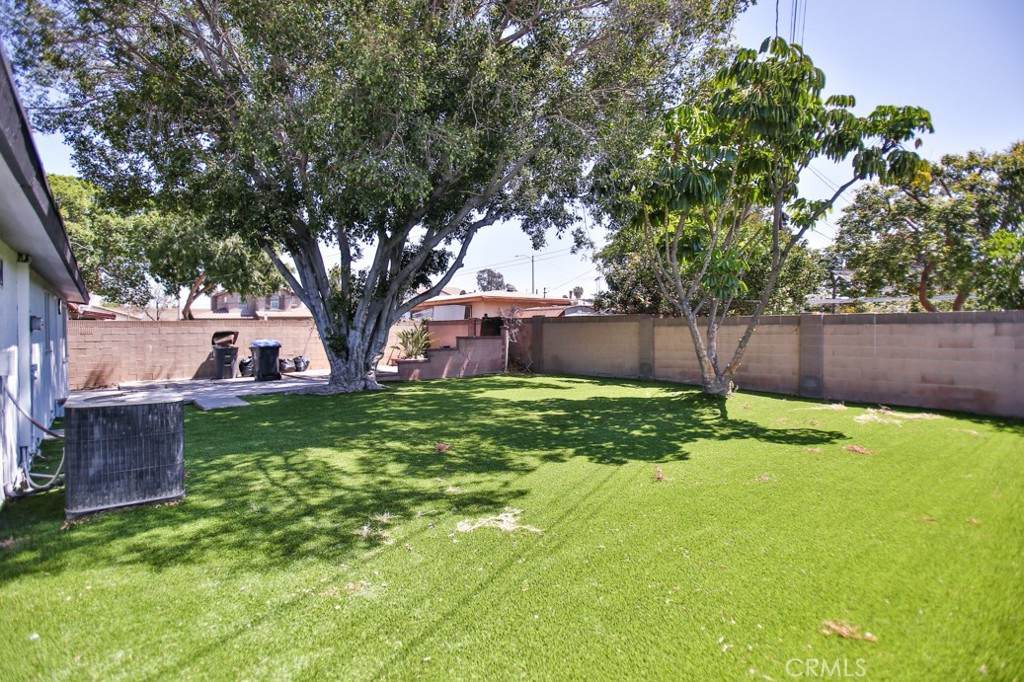 https://bt-photos.global.ssl.fastly.net/socal/orig_boomver_1_374399198-2.jpg