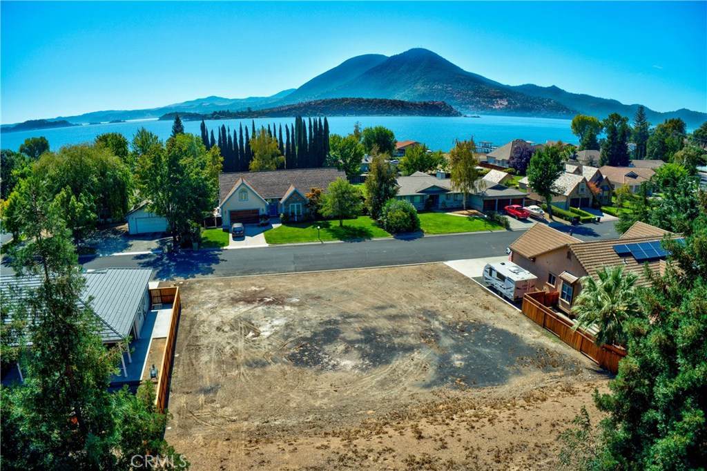 8456 Paradise Valley Boulevard - Photo 1