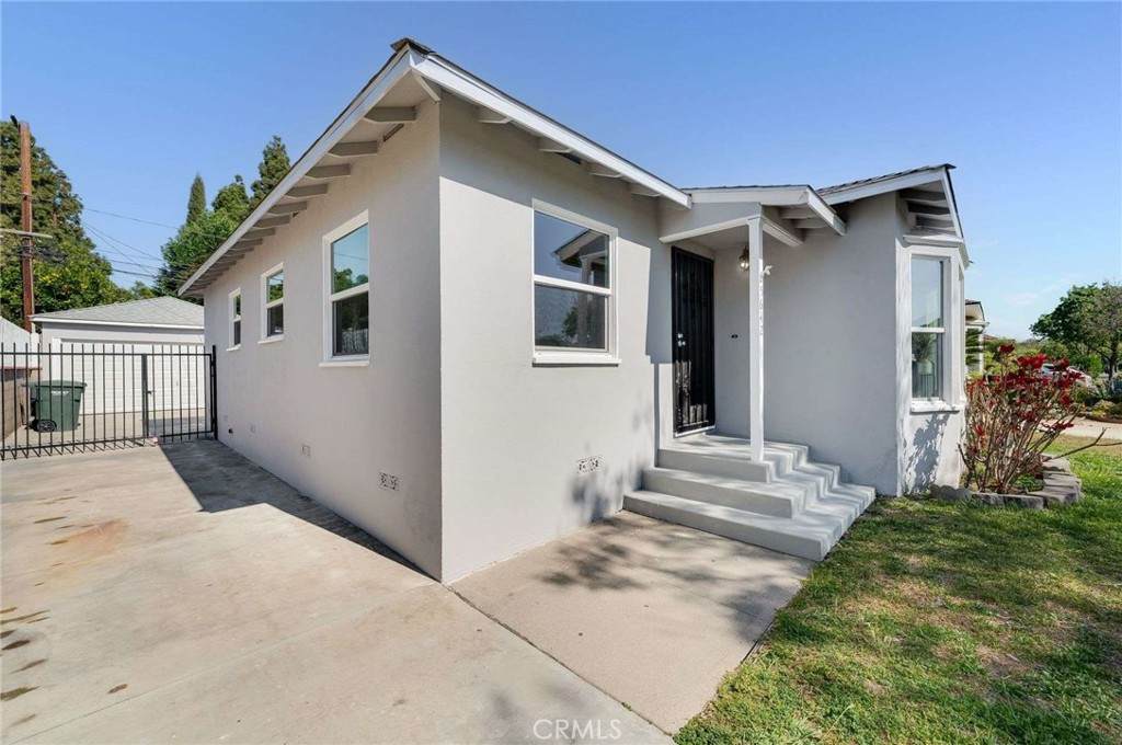 https://bt-photos.global.ssl.fastly.net/socal/orig_boomver_1_374402824-2.jpg