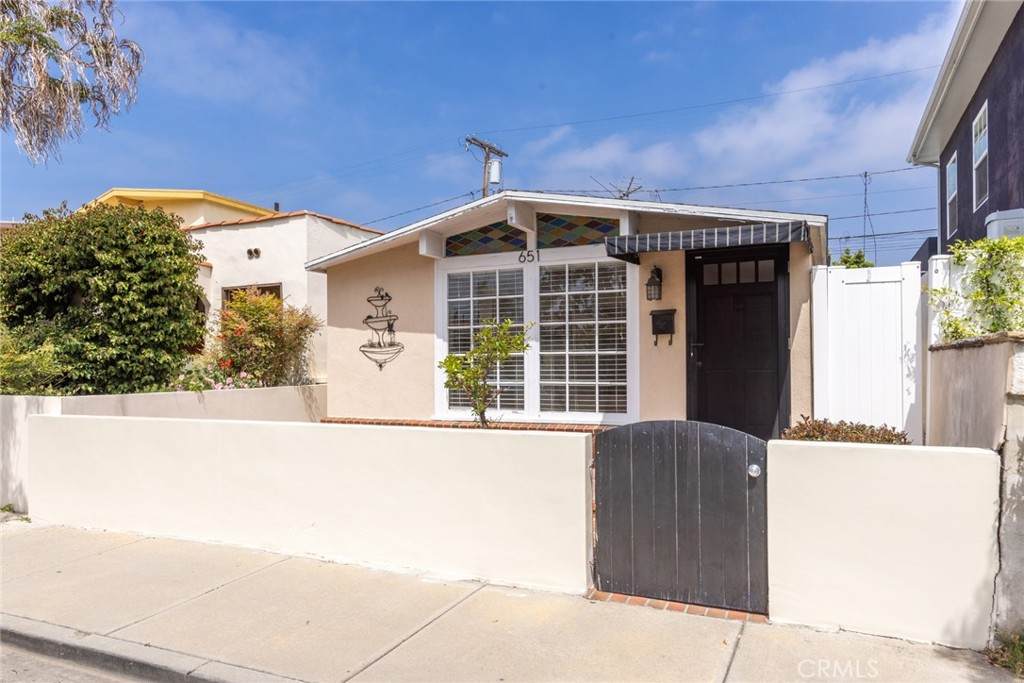 651 Ozone Street - Photo 1