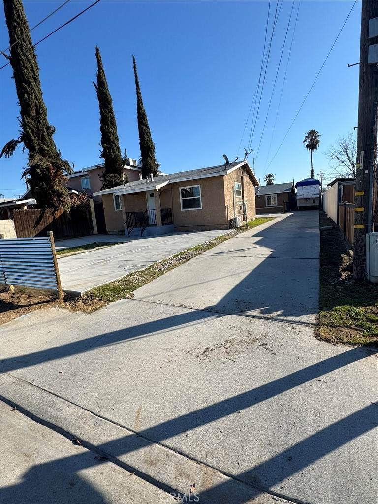 603 Hill Street - Photo 1