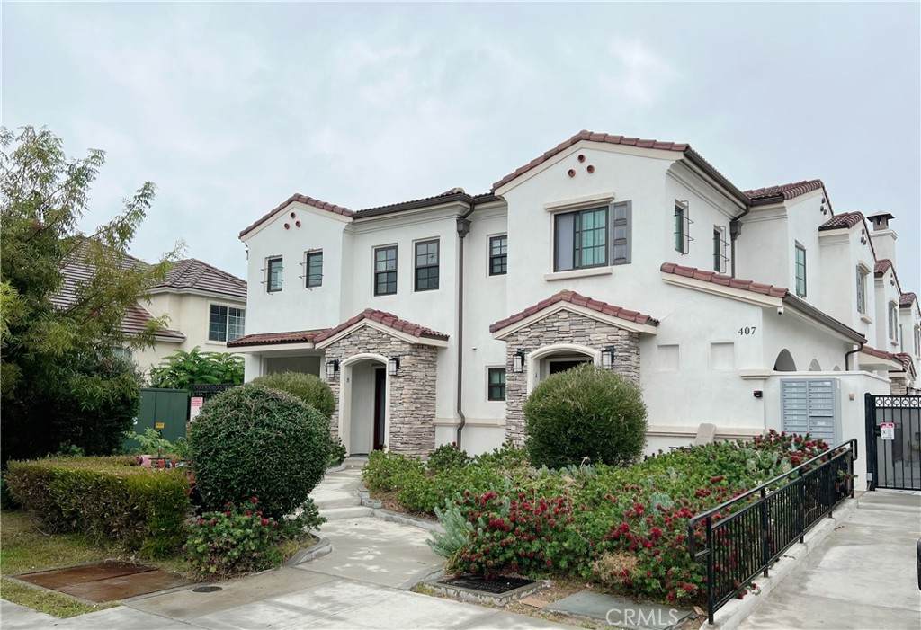 415 California Street - Photo 1