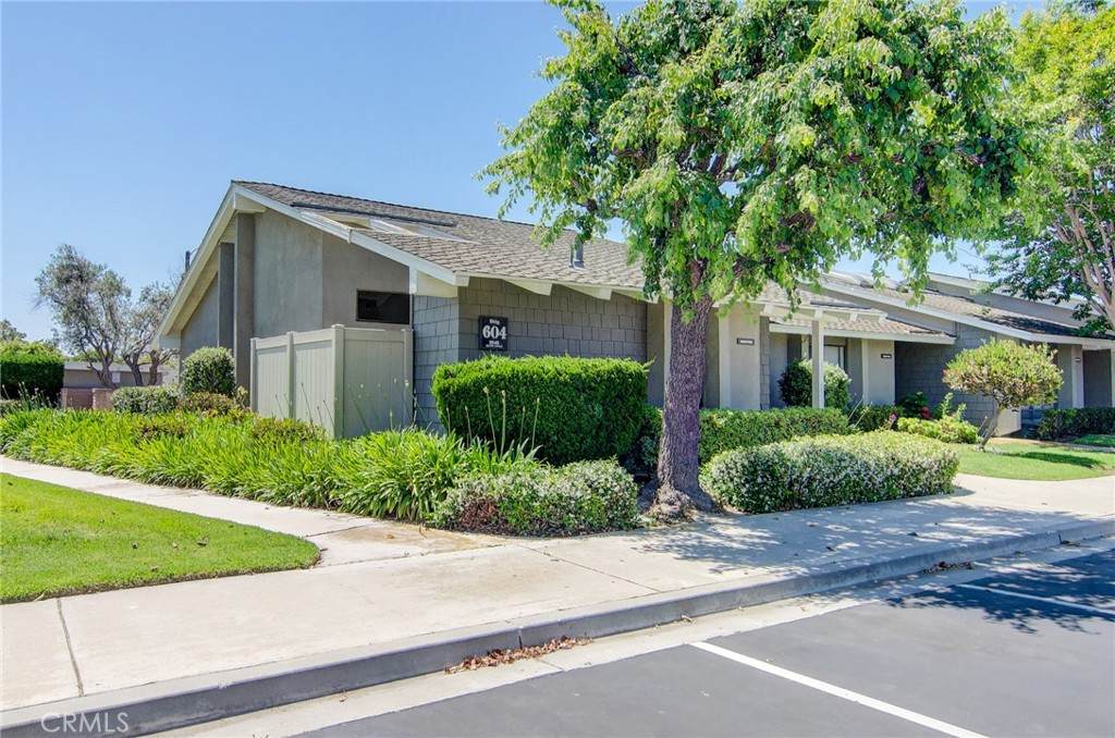 8646 Butte Circle - Photo 1