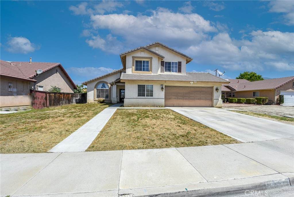 1065 Sycamore Lane - Photo 1