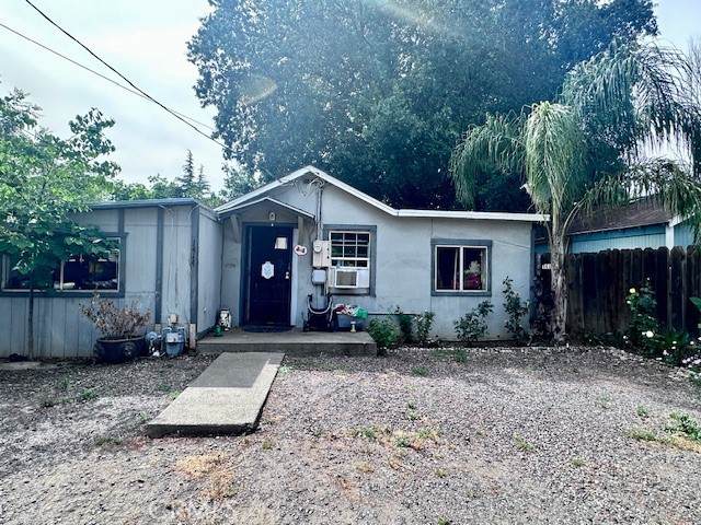 1414 Almond Street - Photo 1