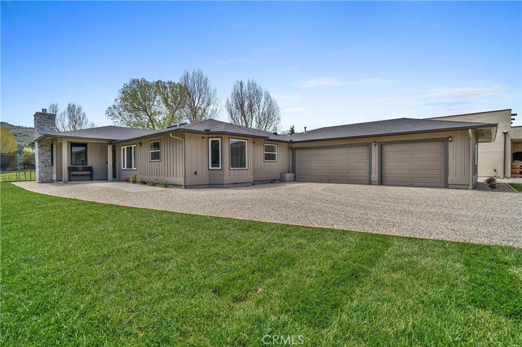 29700 Pinedale - Photo 1