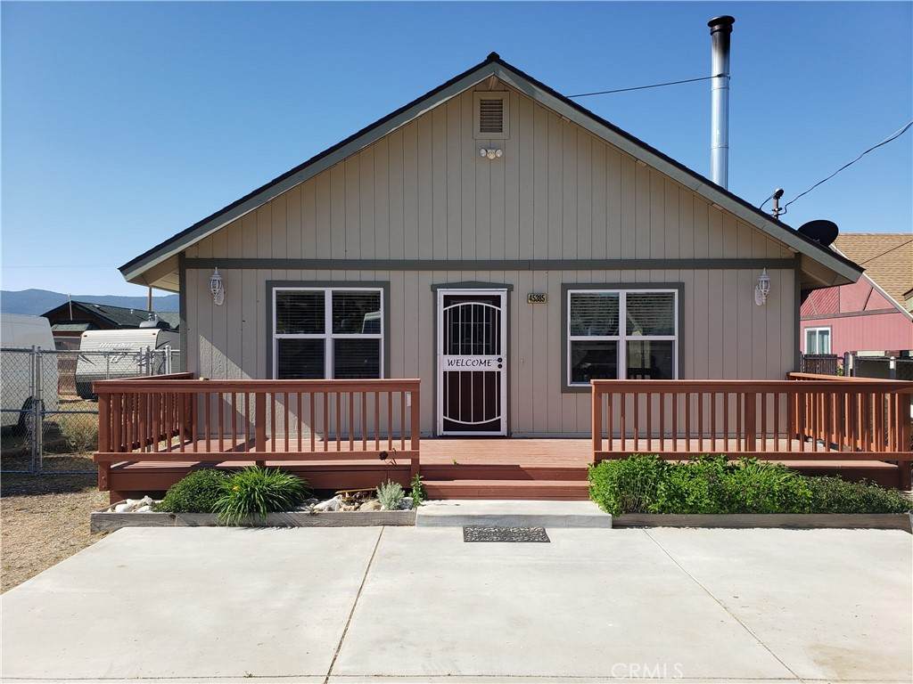 45385 5th Street - Photo 1