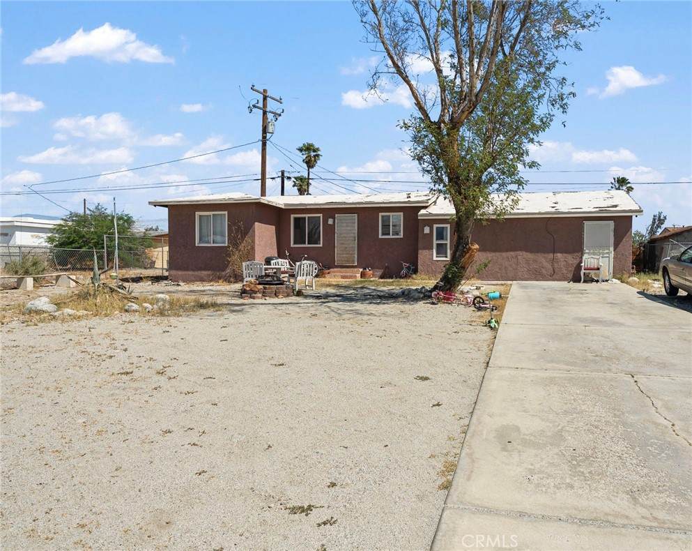 444 Palm Vista Drive - Photo 1