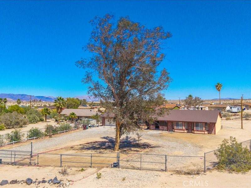 4689 Stirrup Lane - Photo 1