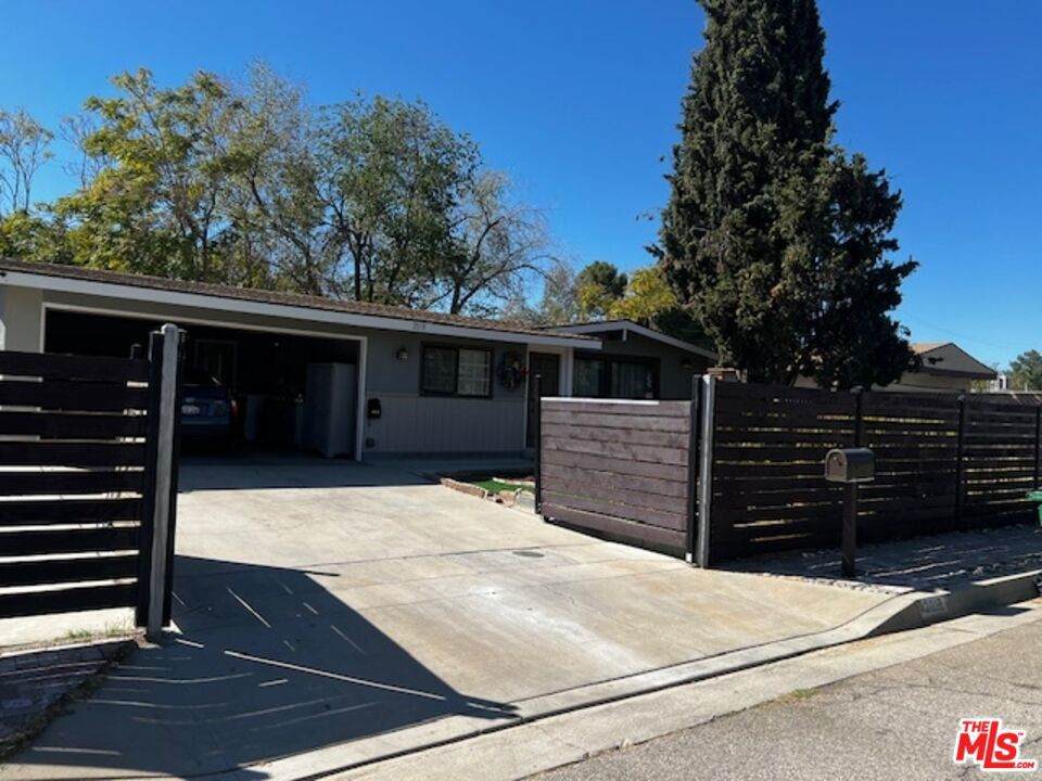 2018 Lingard Street - Photo 1