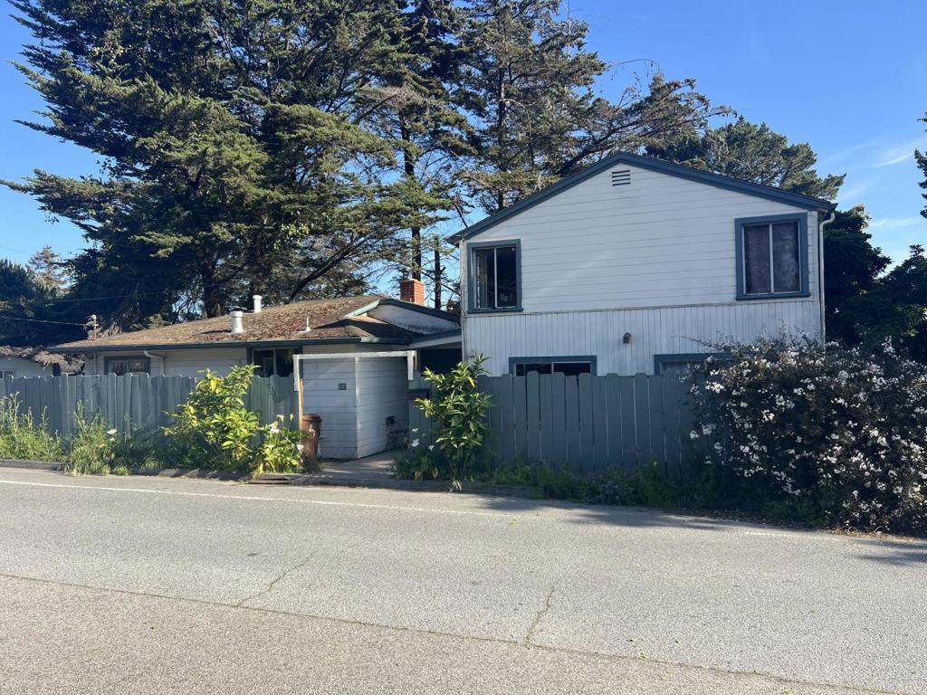 207 Grandview Street - Photo 1