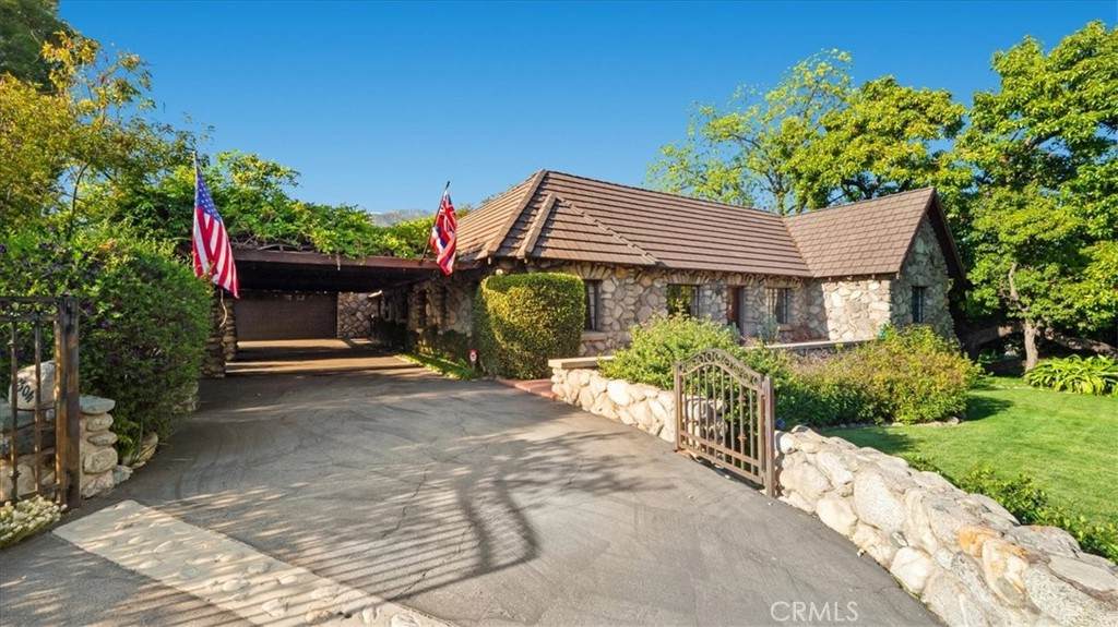 2304 Rosedale Curve - Photo 1