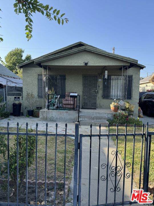 923 98th Street - Photo 1