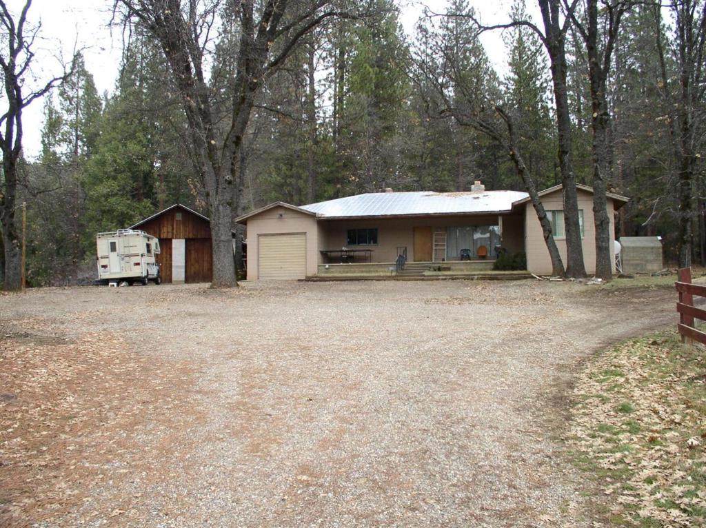 758 Chandler Road - Photo 1