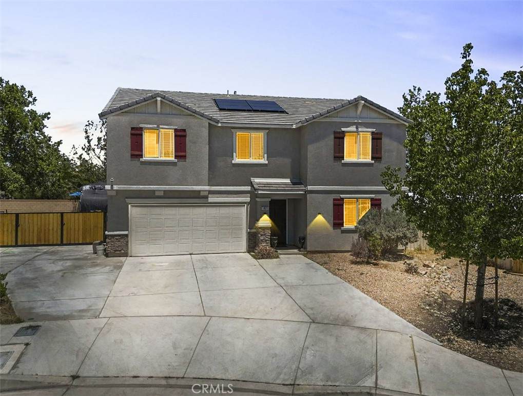 1021 Cambridge Court - Photo 1
