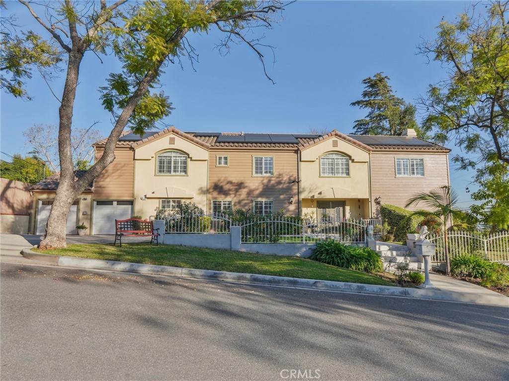 99 Grandview Avenue - Photo 1