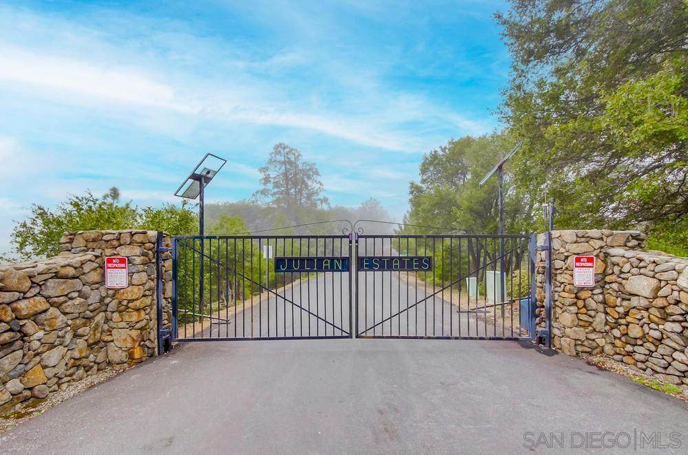 4499 Toyon Mountain Rd - Photo 1