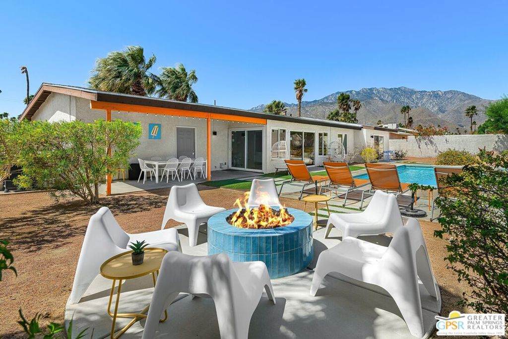 2864 Valencia Road - Photo 1