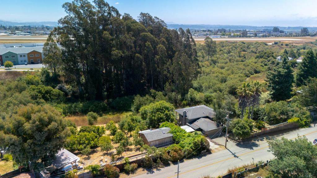 222 Manfre Road - Photo 1