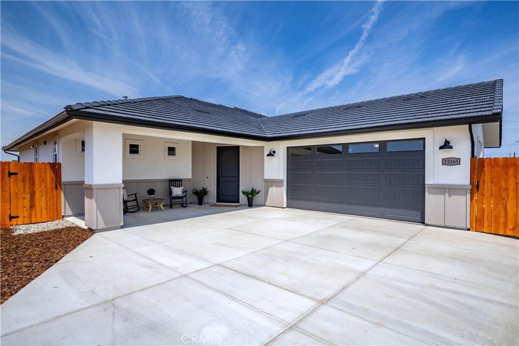 13165 Bluffs Court - Photo 1