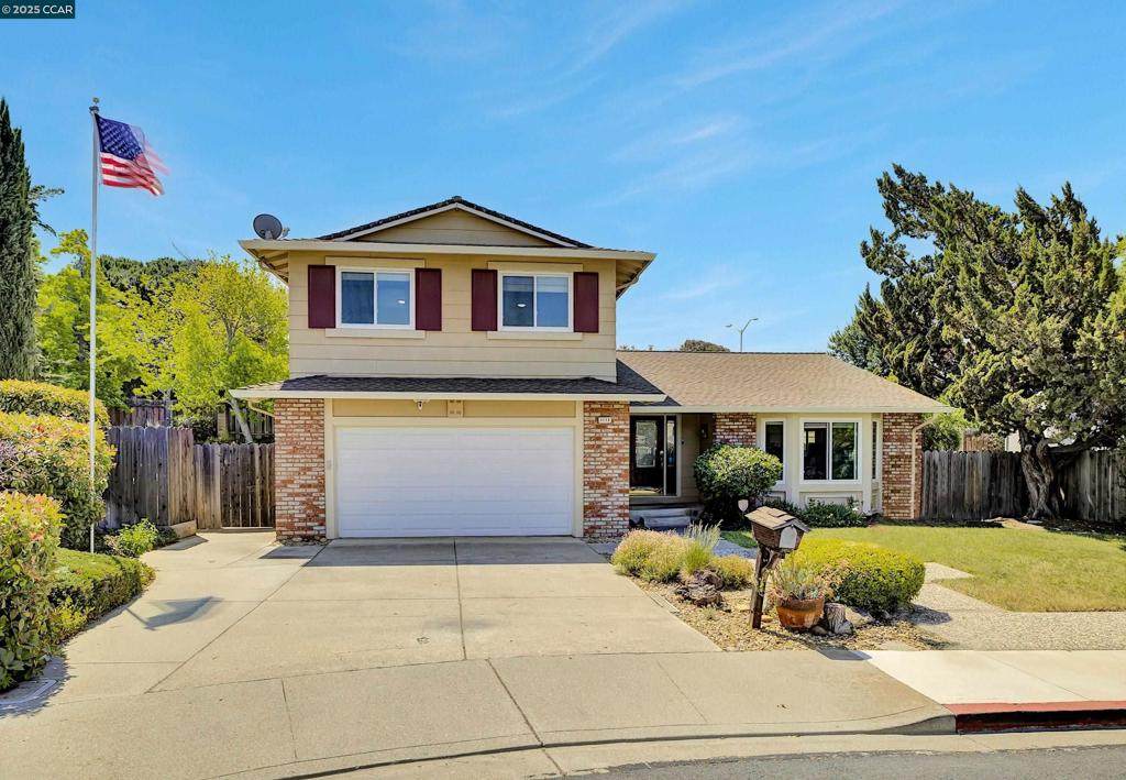 1112 Cardiff Ct - Photo 1