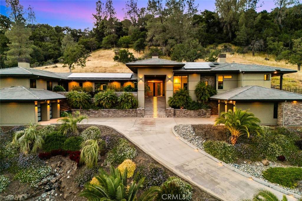 3386 Canyon Oaks Terrace - Photo 1